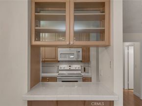 635 S Prospect 102, Redondo Beach CA 90277