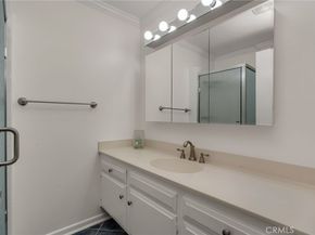 635 S Prospect 102, Redondo Beach CA 90277