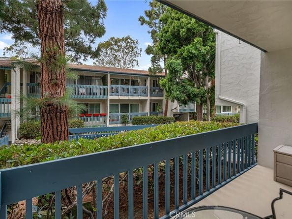 635 S Prospect 102, Redondo Beach CA 90277