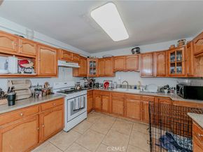 5880 Gundry Avenue, Long Beach CA 90805