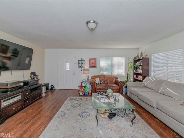 5880 Gundry Avenue, Long Beach CA 90805