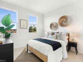 12963 Runway 416, Playa Vista CA 90094