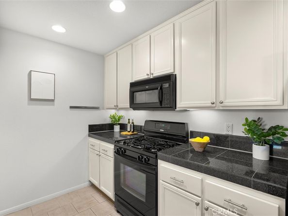 12963 Runway 416, Playa Vista CA 90094