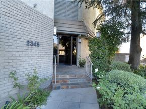 2345 Roscomare 302, Los Angeles CA 90077