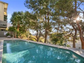 2345 Roscomare 302, Los Angeles CA 90077