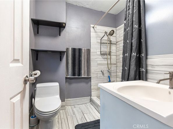 1711 W 59th Place, Los Angeles CA 90047
