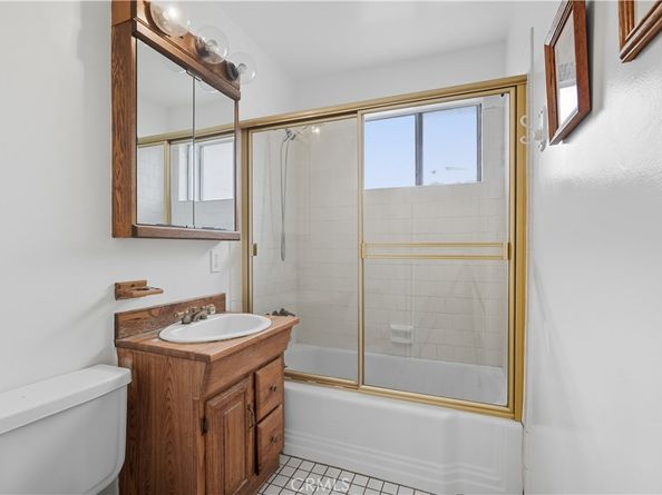 5468 W 120th Street, Hawthorne CA 90250