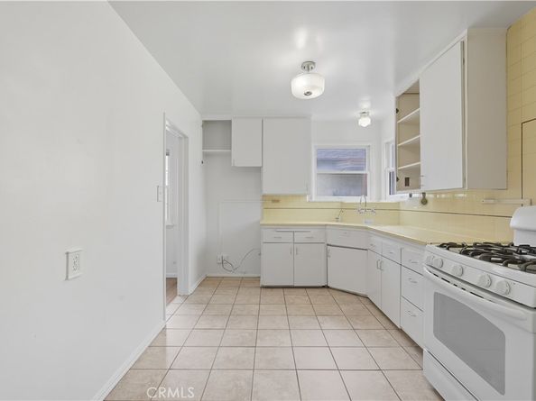 5468 W 120th Street, Hawthorne CA 90250