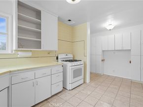 5468 W 120th Street, Hawthorne CA 90250