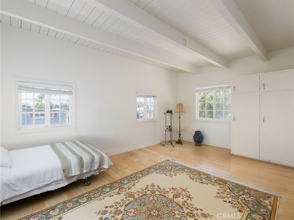 2708 Pine, Manhattan Beach CA 90266