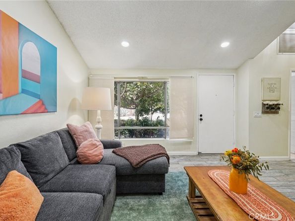 3390 Elm Ave #2, Long Beach CA 90807