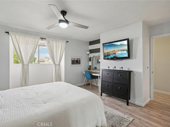 3390 Elm Ave #2, Long Beach CA 90807