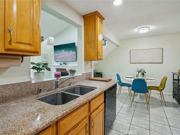 3390 Elm Ave #2, Long Beach CA 90807