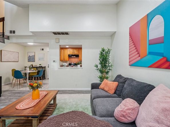 3390 Elm Ave #2, Long Beach CA 90807