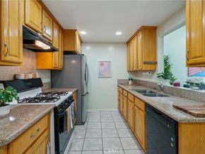 3390 Elm Ave #2, Long Beach CA 90807