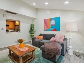 3390 Elm Ave #2, Long Beach CA 90807