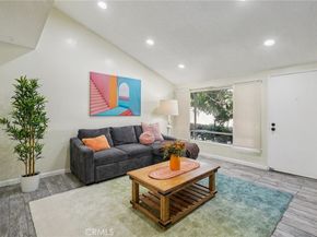 3390 Elm Ave #2, Long Beach CA 90807