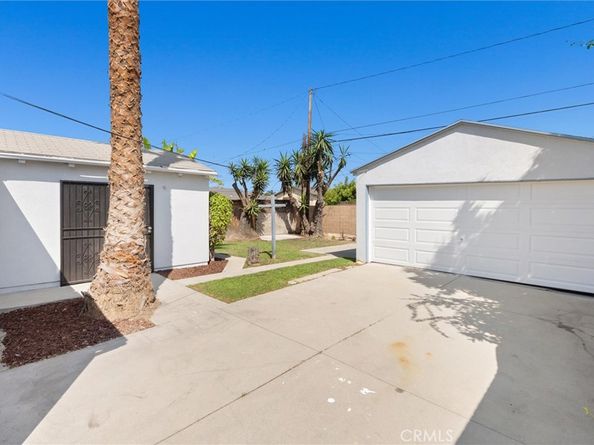 1559 W 113th, Los Angeles CA 90047