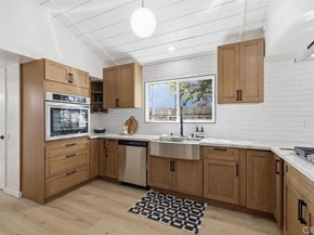 17207 Avenida De La Herradura, Pacific Palisades CA 90272