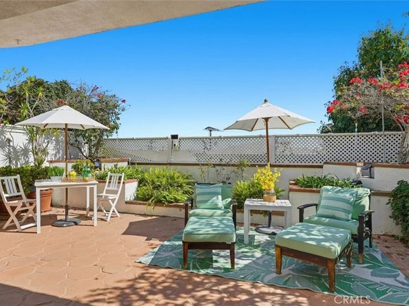 1752 Carver Street, Redondo Beach CA 90278