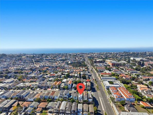 1752 Carver Street, Redondo Beach CA 90278