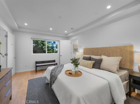 615 Aviation Way, Manhattan Beach CA 90266