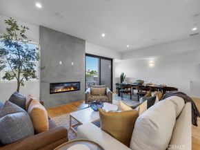 615 Aviation Way, Manhattan Beach CA 90266