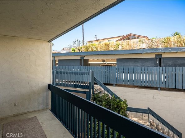 603 S Prospect Avenue 205, Redondo Beach CA 90277