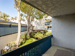 603 S Prospect Avenue 205, Redondo Beach CA 90277