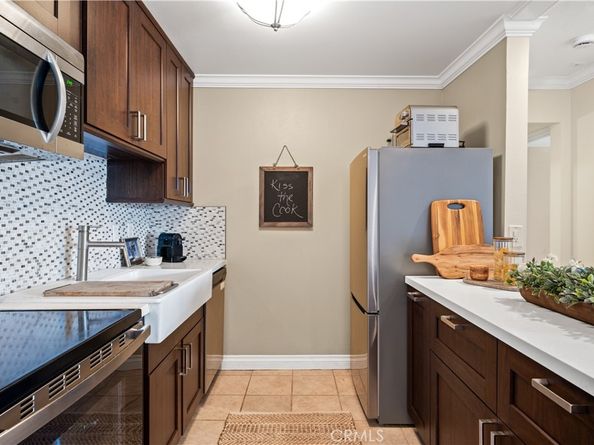 603 S Prospect Avenue 205, Redondo Beach CA 90277