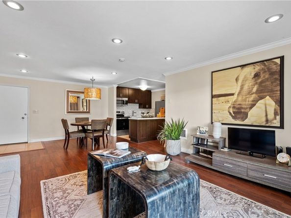 603 S Prospect Avenue 205, Redondo Beach CA 90277