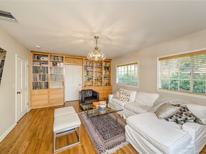 1042 E Tujunga Ave, Burbank CA 91501