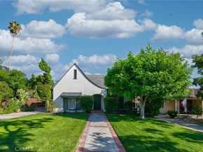 1042 E Tujunga Ave, Burbank CA 91501