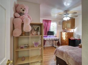 841 W 58th, Los Angeles CA 90037