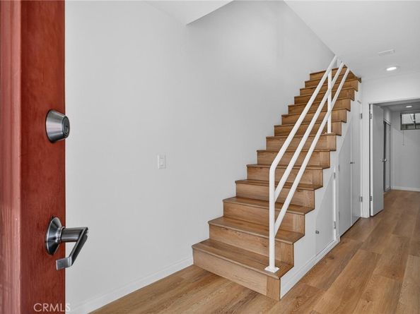 821 Bay St C5, Santa Monica CA 90405