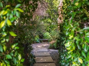 1240 N Olive Drive, West Hollywood CA 90069