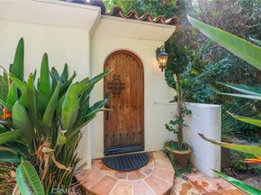 1240 N Olive Drive, West Hollywood CA 90069