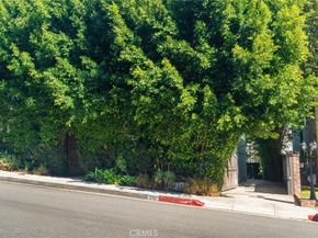 1240 N Olive Drive, West Hollywood CA 90069