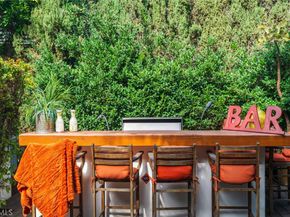 1240 N Olive Drive, West Hollywood CA 90069