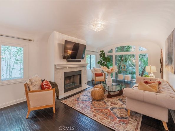 1240 N Olive Drive, West Hollywood CA 90069