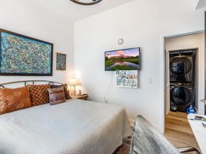 178 S Euclid Avenue 402, Pasadena CA 91101