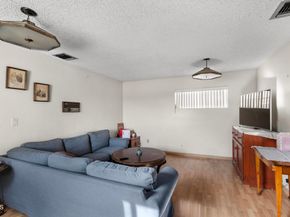 1920 1922 Mellon Avenue, Los Angeles CA 90039