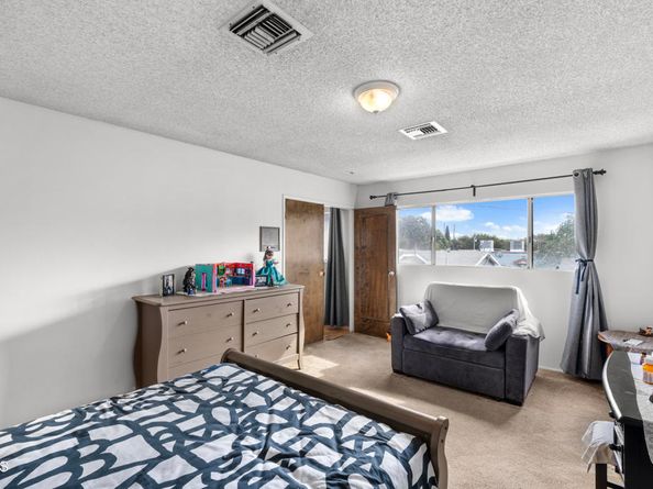 1920 1922 Mellon Avenue, Los Angeles CA 90039