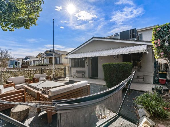 1920 1922 Mellon Avenue, Los Angeles CA 90039