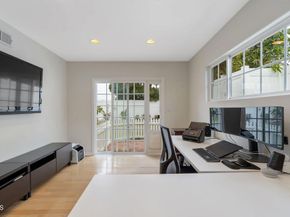 3311 S Bentley Avenue, Los Angeles CA 90034