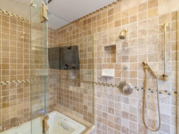 3311 S Bentley Avenue, Los Angeles CA 90034