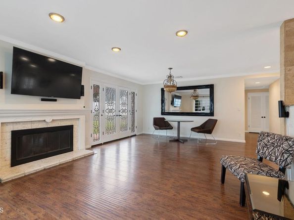 3311 S Bentley Avenue, Los Angeles CA 90034