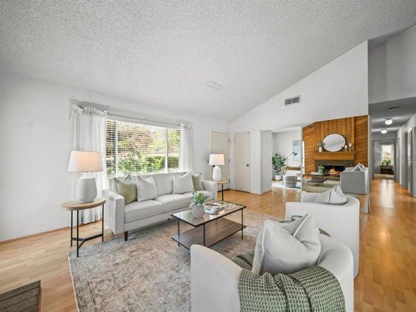 10008 Nuerto Lane, Spring Valley CA 91977