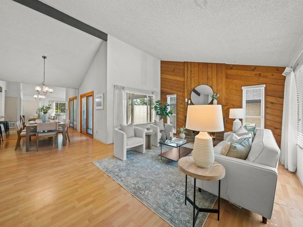 10008 Nuerto Lane, Spring Valley CA 91977