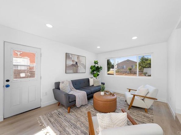 2537 Tuberose Street, San Diego CA 92105